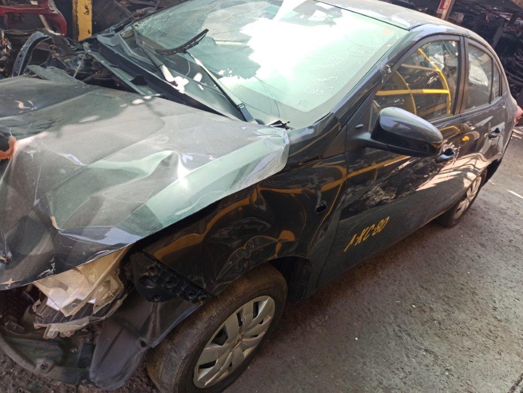  Toyota YARIS  USADO
